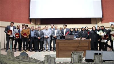 نشست آموزشی، ترویجی مدیران کنترل کیفیت صنایع استان با مدیرکل استاندارد استان یزد و معاونین در دانشگاه یزد برگزار شد.